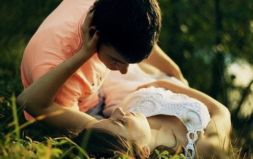 Cópia-de-Eu-não-preciso-lhe-dizer-que-te-amo-palavras-não-querem-dizer-nada-basta-que-você-olhe-em-meus-olhos-eles-já-traduzem-todo-o-amor-que-sinto-por-você.