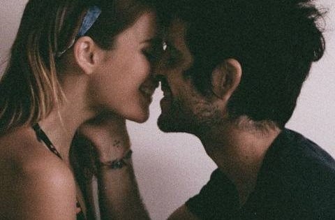 amores-480×400