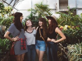 7 tipos de amigas que devemos evitar