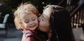 Ser tia é amar uma pessoinha que não é nossa, mas a quem nós pertencemos