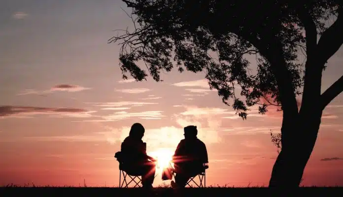 deus-criou-amizade-porque-sabia-que-nem-todos-teriamos-sorte-ao-amor Deus criou a amizade porque sabia que nem todos teríamos sorte ao amor