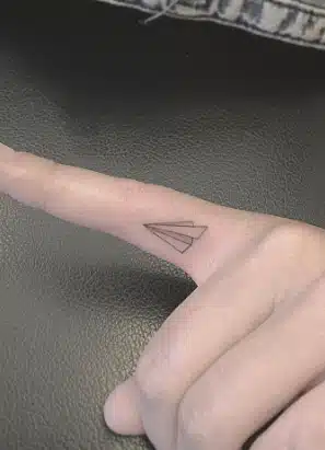 sabiaspalavras.com - 22 ideias de tatuagens discretas para quem quer fazer a primeira