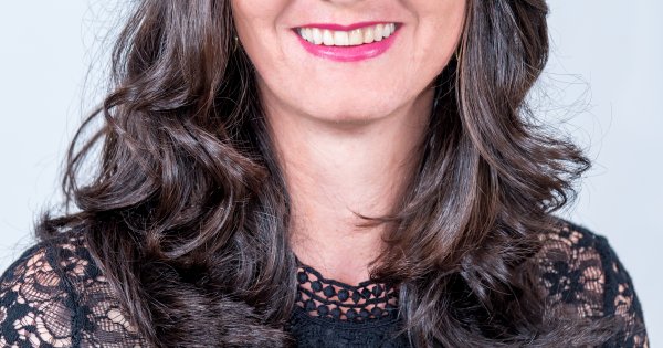 Alessandra-Divulgação