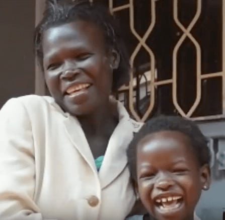 sabiaspalavras.com - Casal denuncia adoções ilegais no Uganda após criança adoptada revelar toda a verdade