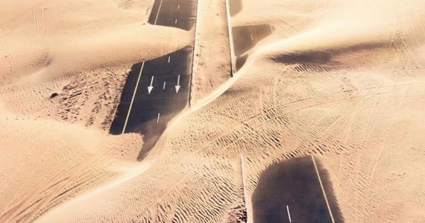 deserto-esta-apoderar-se-de-dubai-e-abu-dhabi-e-as-fotos-sao-absolutamente-fantasticas6