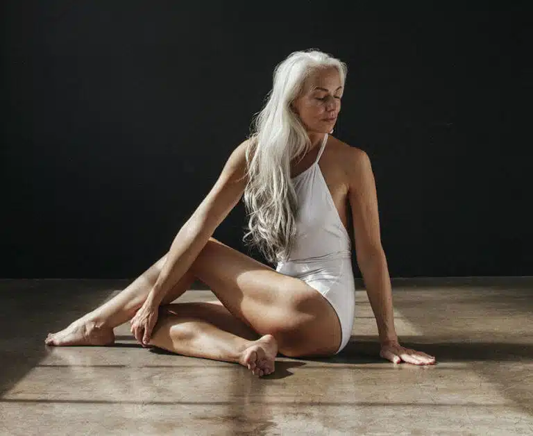 sabiaspalavras.com - Modelo de 61 anos espanta o mundo e partilha os seus segredos para um envelhecimento tão gracioso