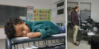 Professor ajuda filho de aluna a adormecer na aula para que a sua mãe possa estudar