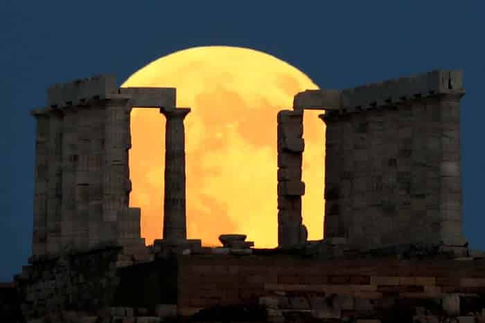 sabiaspalavras.com - 15 fotografias absolutamente fantásticas do último Eclipse Lunar