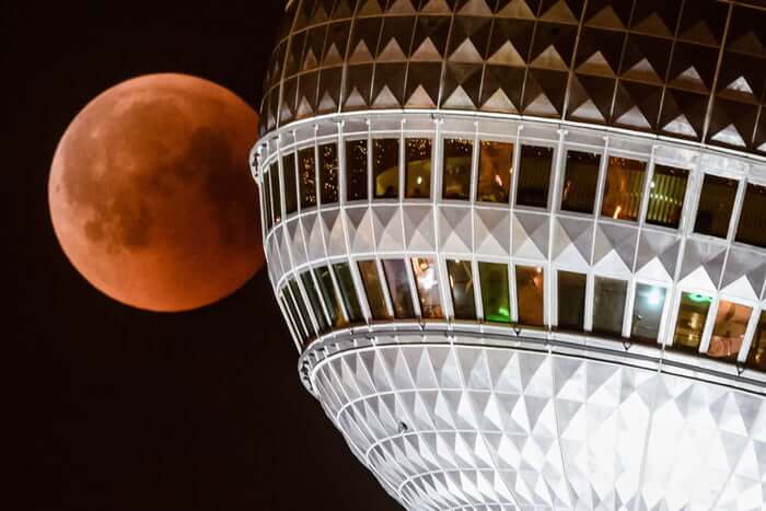 sabiaspalavras.com - 15 fotografias absolutamente fantásticas do último Eclipse Lunar