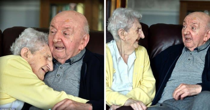 Mulher de 98 anos mudou-se para lar de idosos para tomar conta de filho de 80 anos