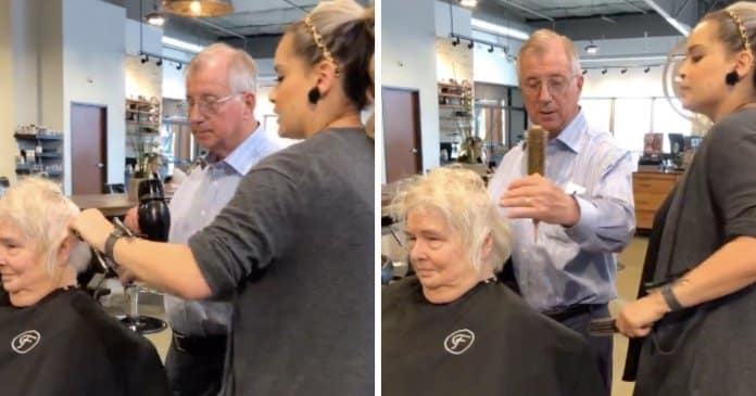 Homem aprende a fazer penteado favorito de esposa com dificuldades de mobilidade