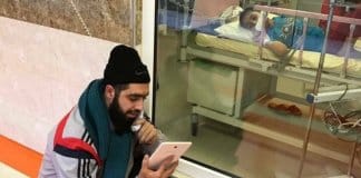 Professor visita aluno com cancro no hospital todos os dias para lhe ensinar a matéria