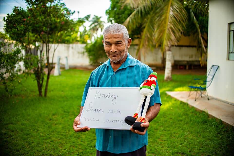 sabiaspalavras.com - Campanha especial de Natal de lar de idosos emociona internautas por todo o Mundo