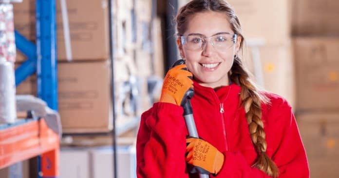 Islândia é o 1º país a punir empresas que paguem salários inferiores a mulheres