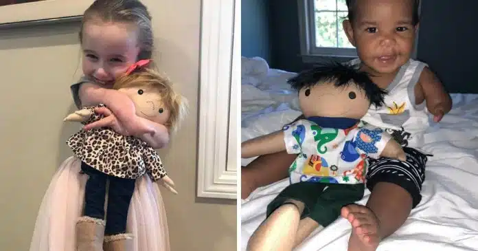 artista-faz-bonecas-iguais-as-criancas-para-que-estas-sintam-orgulho-na-sua-aparencia Artista faz bonecas iguais às crianças para que estas sintam orgulho na sua aparência