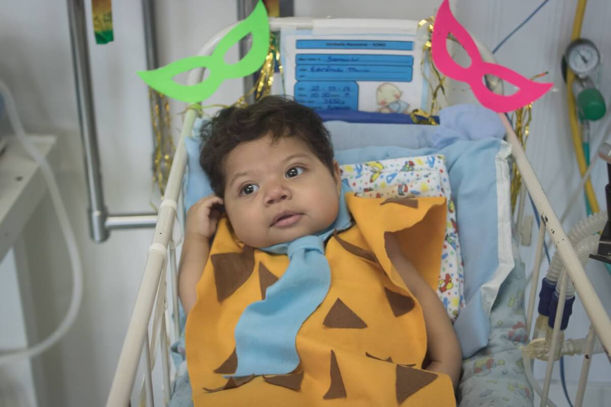 sabiaspalavras.com - Hospital surpreende pais ao fantasiar os bebés da UTI Neonatal para o Carnaval
