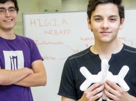 Jovem cria sutiã capaz de detectar cancro da mama que pode salvar milhões de mulheres