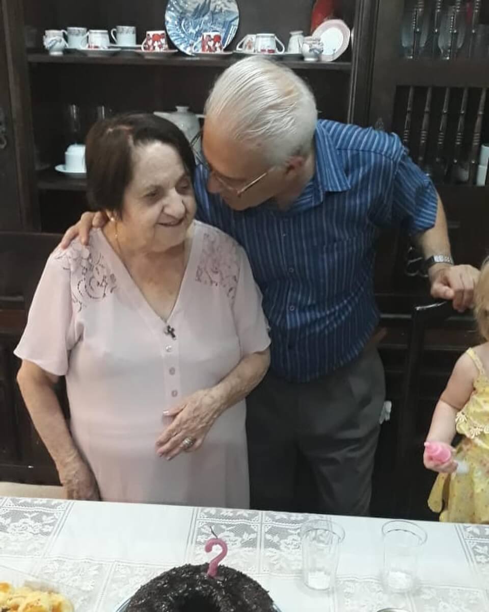 sabiaspalavras.com - Viúva de 87 anos é pedida em casamento por homem que sempre a amou