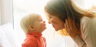 Um filho pode não ter os olhos ou o sorriso de sua Mãe adotiva, mas sempre terá o seu coração
