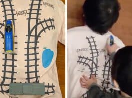 Pai cria camisola que faz com que filho lhe faça uma massagem enquanto brinca