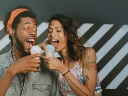 Que a próxima pessoa que aparecer em sua vida tenha uma vibe parecida com a sua