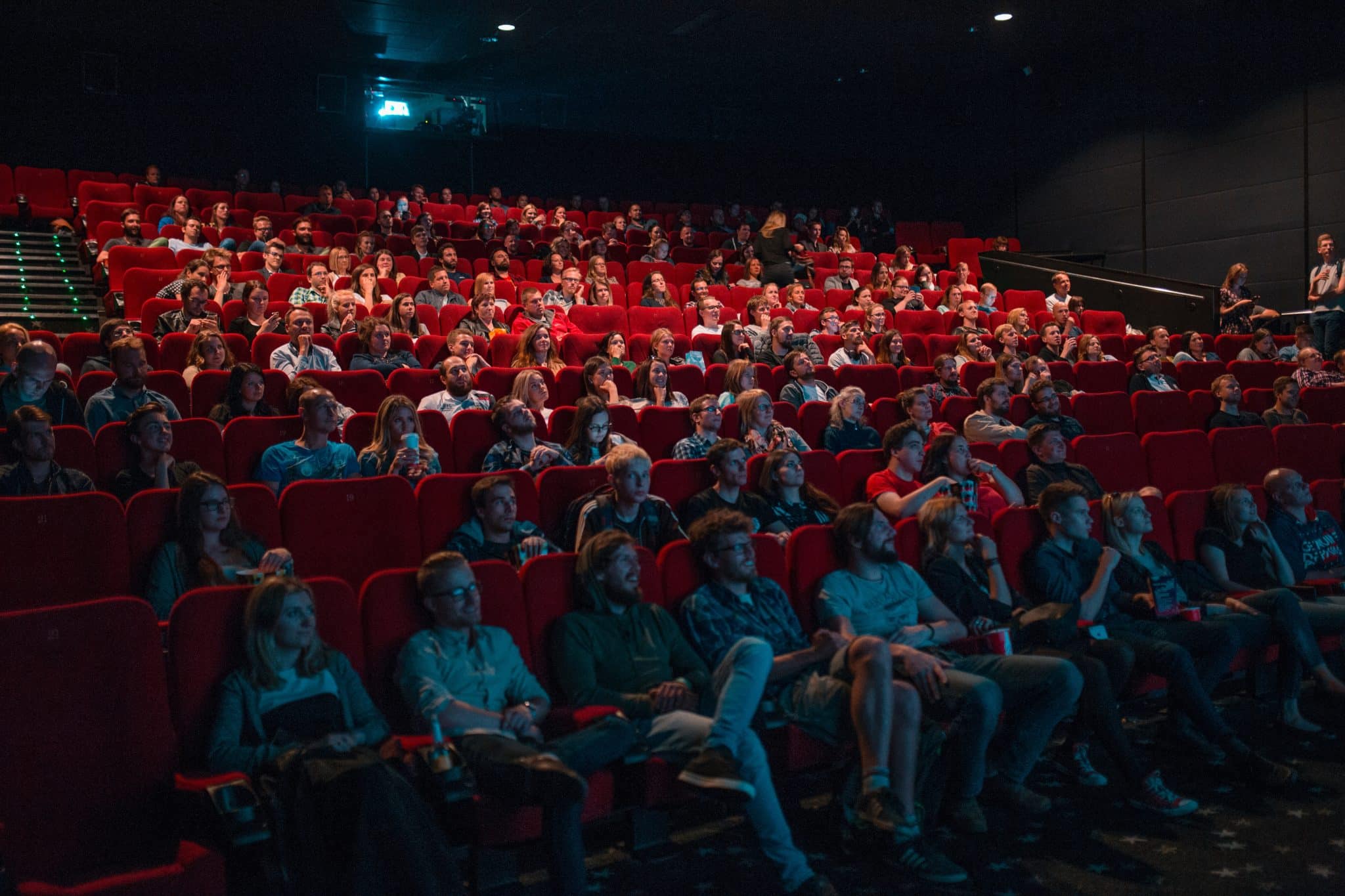 sabiaspalavras.com - Shopping de SP oferece sessões de cinema a solteiros para o Dia dos Namorados