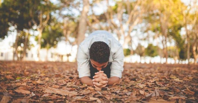 Calma, já está acontecendo. Deus está abrindo as melhores portas pra você