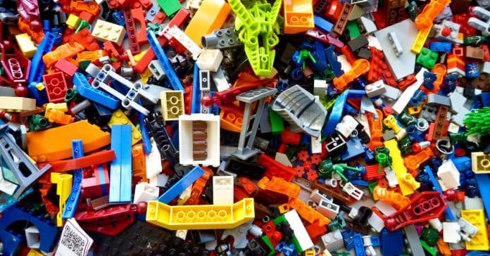 Grupo LEGO dá exemplo e cria produto com materiais sustentáveis