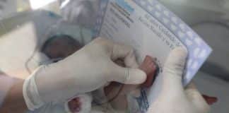 Bebé prematuro de apenas 580 gramas venceu o COVID-19
