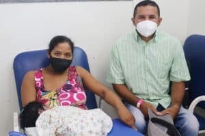 sabiaspalavras.com - 'Superbebê': Mãe dá à luz bebê de 7 kg e surpreende pais e equipe médica da maternidade