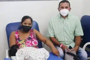 'Superbebê': Mãe dá à luz bebê de 7 kg e surpreende pais e equipe médica da maternidade sabiaspalavras.com - 'Superbebê': Mãe dá à luz bebê de 7 kg e surpreende pais e equipe médica da maternidade