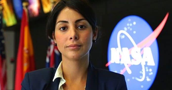 Colombiana imigra para os EUA com 300 dólares; Agora lidera uma equipe da NASA