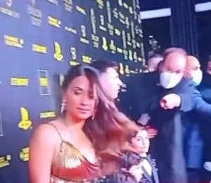 sabiaspalavras.com - Messi recusou que sua esposa fosse tirada das fotos depois de ganhar a Bola de Ouro