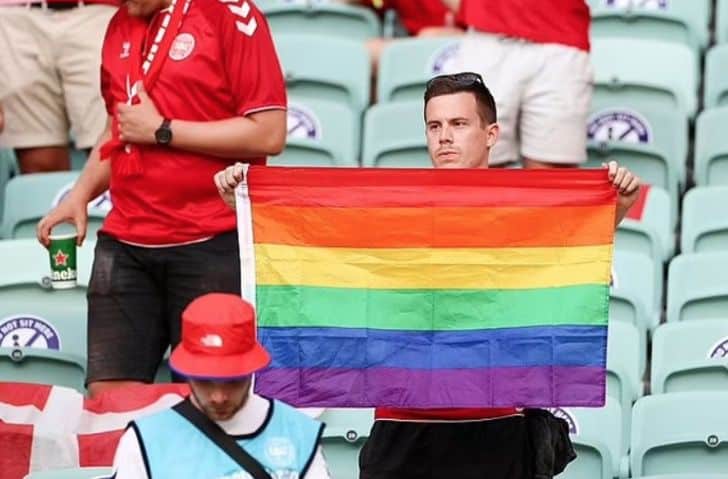 sabiaspalavras.com - Hotéis da Copa do Mundo do Catar proíbem turistas de parecerem e agirem como gays: 'Vista-se adequadamente'