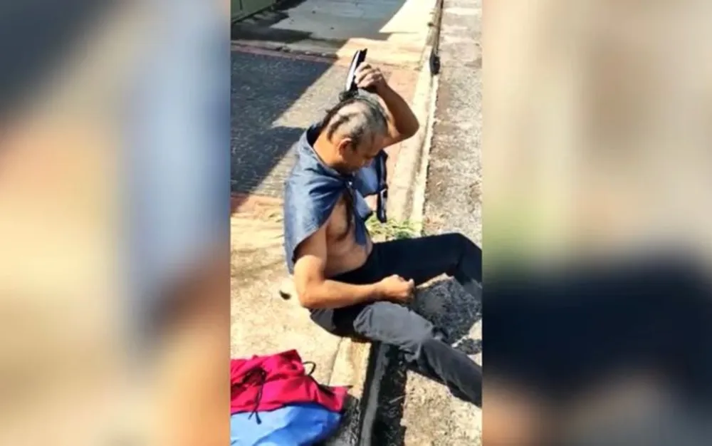 sabiaspalavras.com - Após 15 anos de tentativas, homem raspa a cabeça como promessa ao conseguir tirar carteira de habilitação
