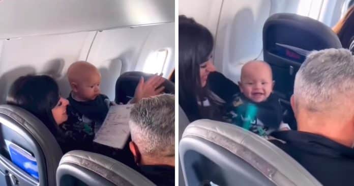 video-bebe-e-aplaudido-durante-voo-apos-vencer-a-leucemia-com-apenas-8-meses Vídeo: Bebê é aplaudido durante voo após vencer a leucemia com apenas 8 meses