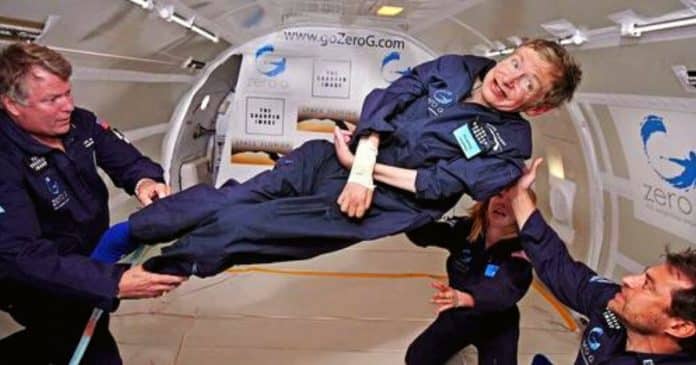 Última pesquisa de Stephen Hawking prevê o fim do universo
