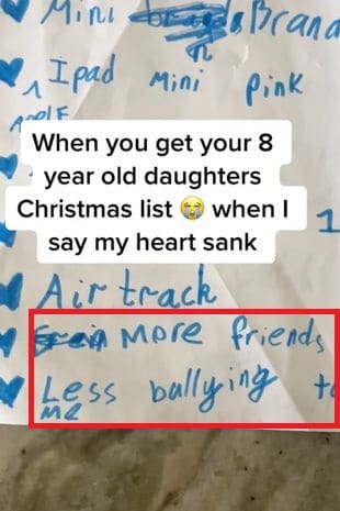 sabiaspalavras.com - Mãe chora com pedido comovente da lista de Natal da filha de 8 anos