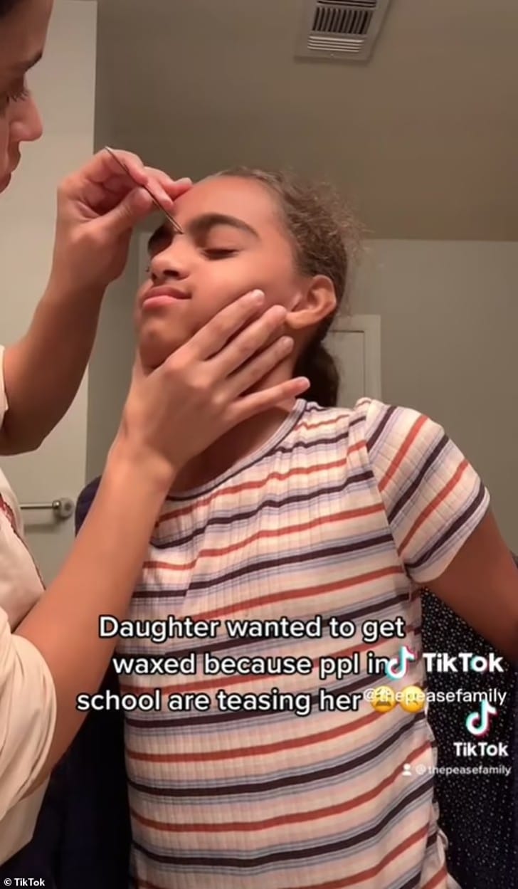sabiaspalavras.com - Mãe é cancelada por depilar a filha de 10 anos