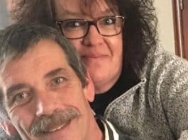 Marido e mulher morrem de diferentes tipos de câncer no mesmo dia