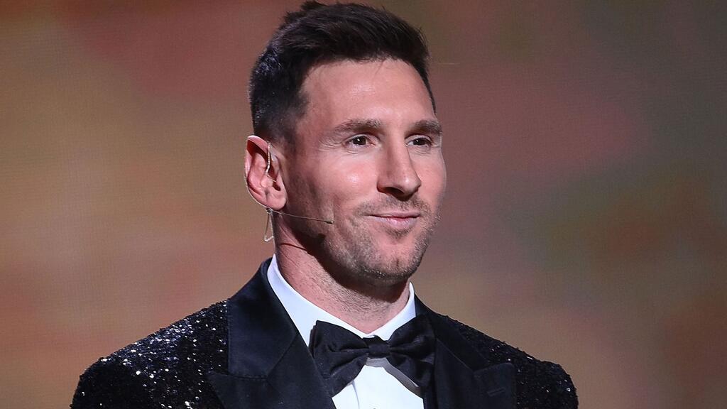 sabiaspalavras.com - Messi não permite que sua esposa seja excluída de fotos - verdadeiro cavalheiro!