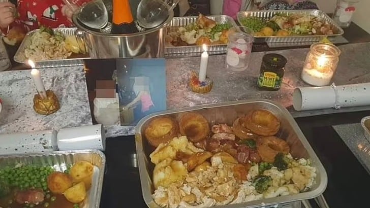 Pai é chamado de preguiçoso por colocar pratos descartáveis no Natal: “eu não queria trabalhar” sabiaspalavras.com - Pai é chamado de preguiçoso por colocar pratos descartáveis no Natal: “eu não queria trabalhar”
