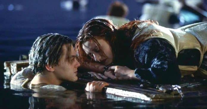 Só havia espaço para um na porta do ‘Titanic’: prova James Cameron, diretor do filme