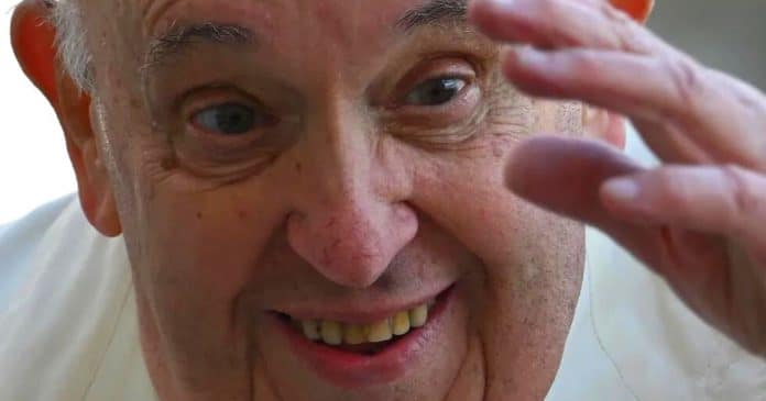 Sexo é uma “coisa linda”, declara Papa Francisco em novo documentário