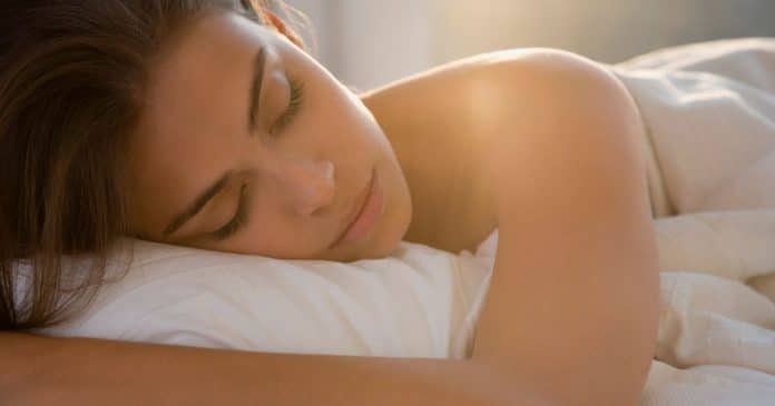 Como fazer o método de respiração 4-7-8 para reduzir a ansiedade e adormecer
