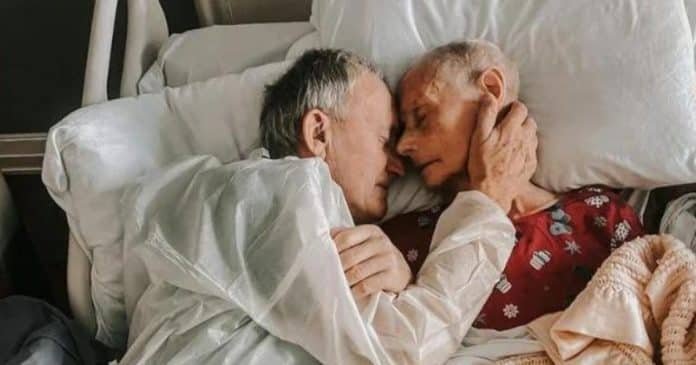 Neta registra os últimos momentos da história de amor de 60 anos de seus avós