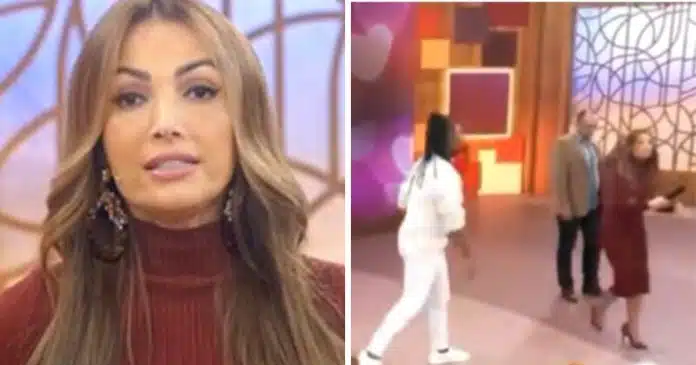 patricia-poeta-toma-microfone-de-manoel-soares-e-causa-mais-um-climao-no-encontro Patrícia Poeta toma microfone de Manoel Soares e causa mais um climão no ‘Encontro’