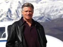 A estrela de “Everwood” e “Hair”, Treat Williams, morreu tragicamente em um acidente de moto