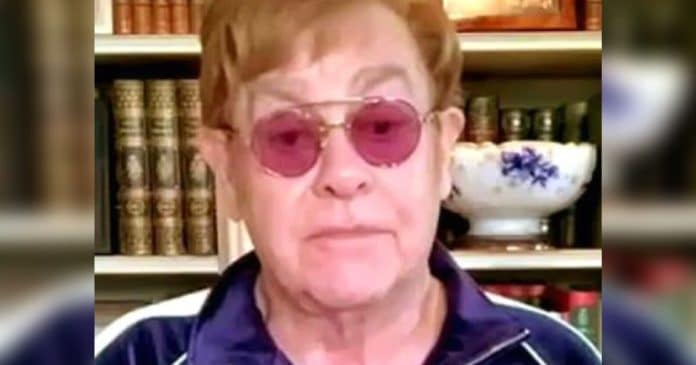 Elton John revela que não pretende deixar a herança para os filhos e motivo é inspirador