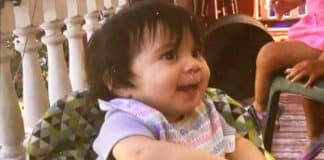 Mãe é acusada de assassinato após deixar bebê sozinha em casa por 10 dias e morrer
